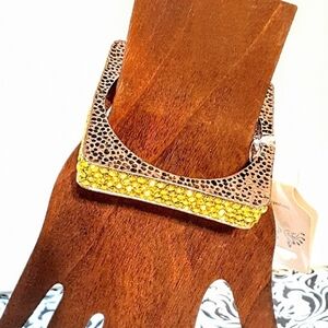 PARIS COLLECTION Yellow Crystals & Gold Hammered Metal Square Designer Bracelet